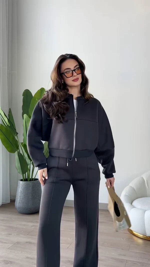 Women Casual Sports Sweatshirt and Jogger Pants (2-piece Set)