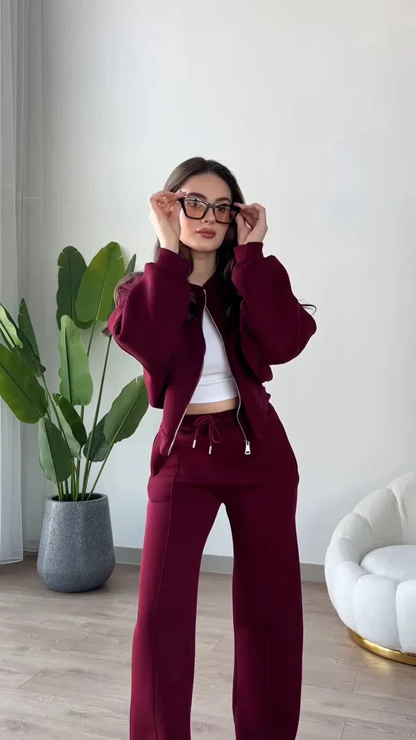 Women Casual Sports Sweatshirt and Jogger Pants (2-piece Set)