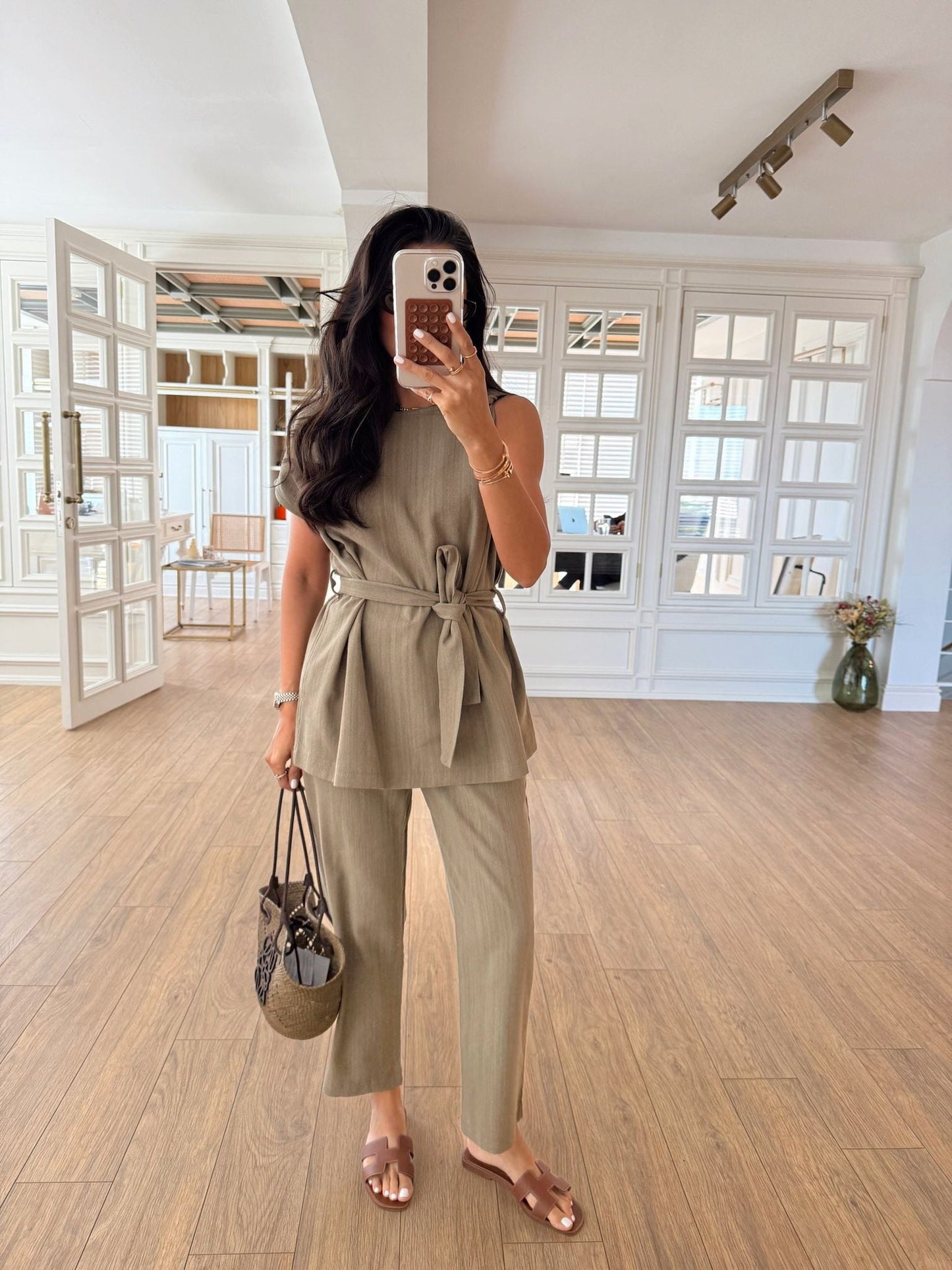 Orika Shoulder Twist Blouse-Pants Russian Suit