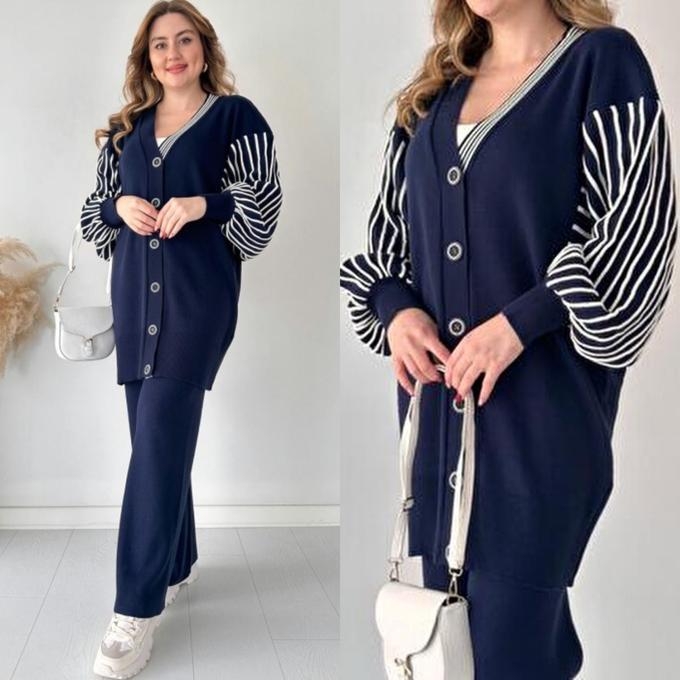🧵 Stylish 2-piece set - Modern and comfortable design 🧵