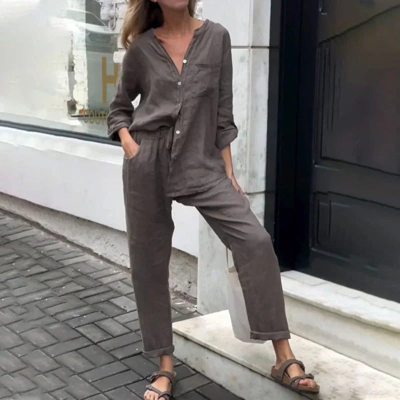 Women's 2-piece set - oversized T-shirt and pants